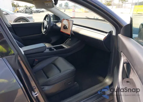 2022 Tesla Model Y Long Range Dual Motor All-Wheel Drive from USA, damaged, VIN 7SAYGDEE4NF437019